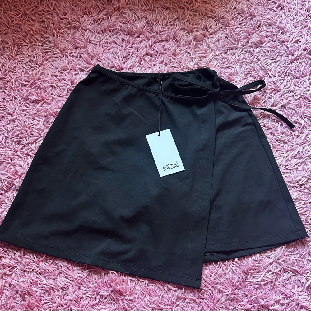Girlfriend Collective Black Weekend Wrap Skort size M